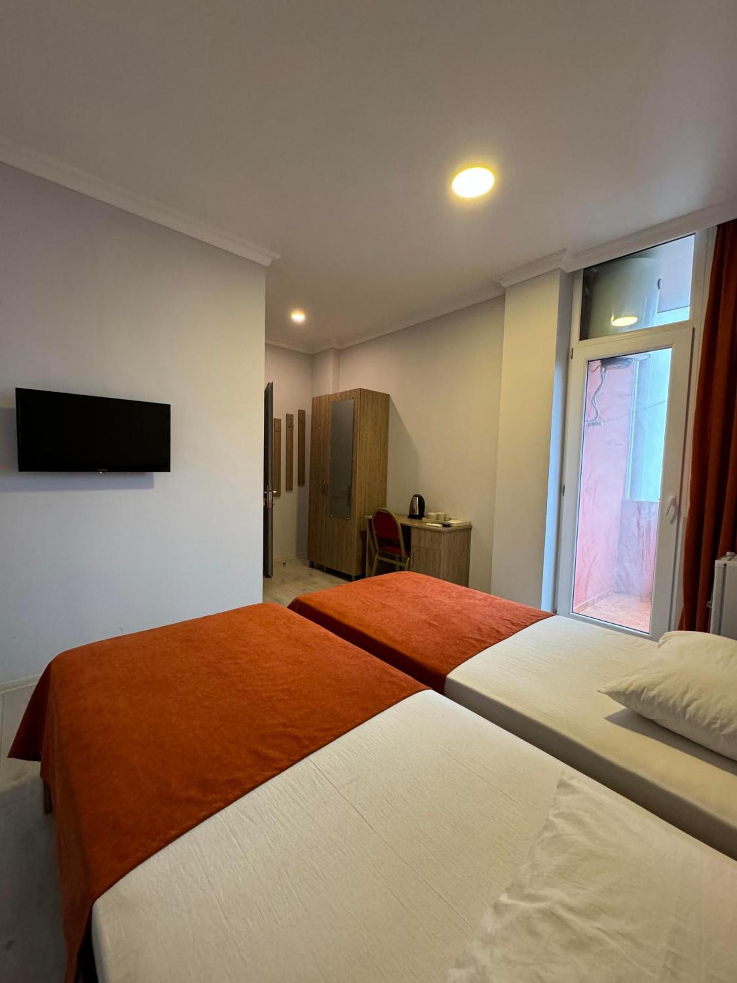 Colibri Apartman Batumi Kültér fotó