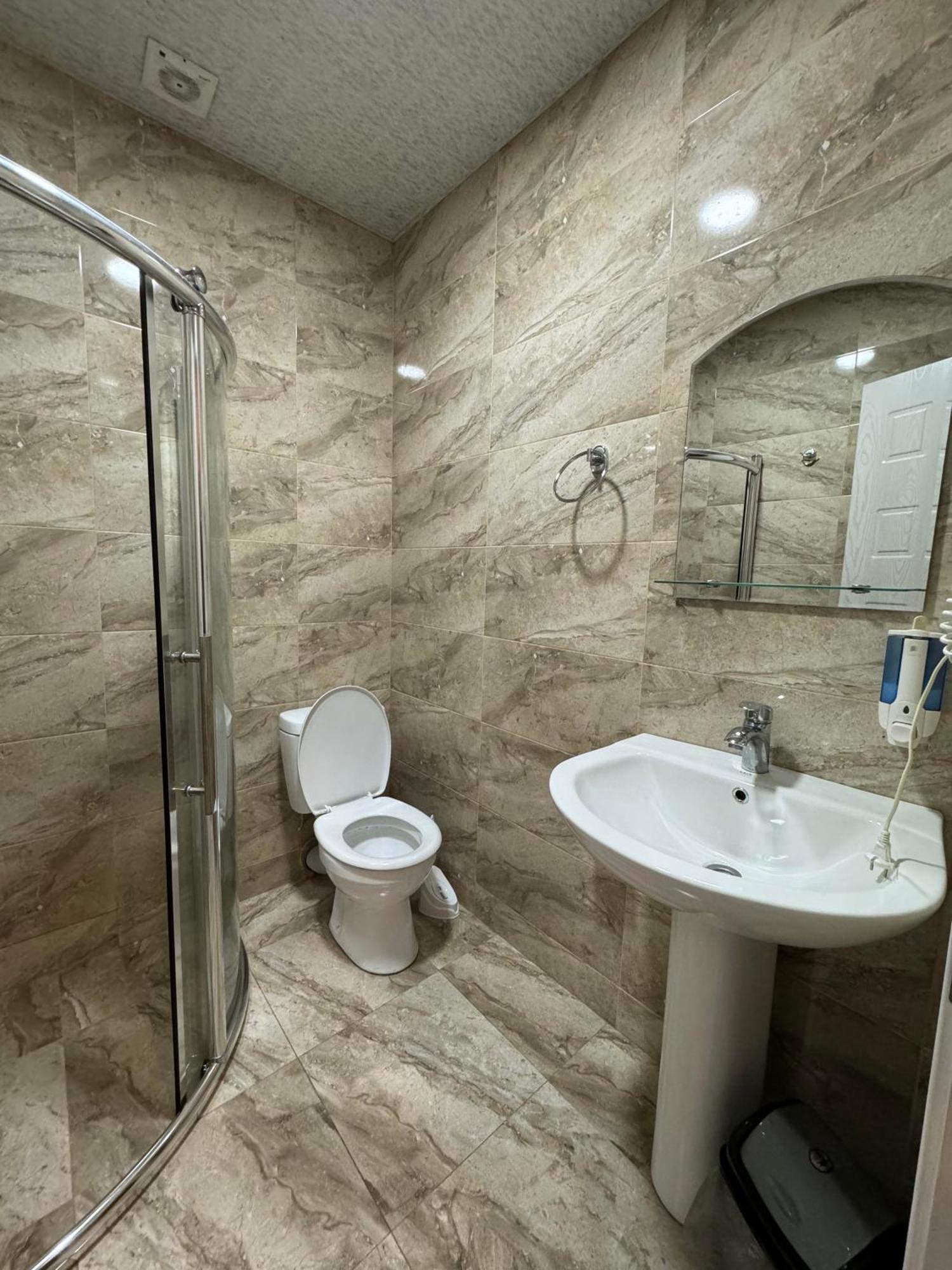 Colibri Apartman Batumi Kültér fotó